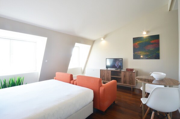 Living room - Modern Apartment in Porto's Vibrant Heart (Porto)