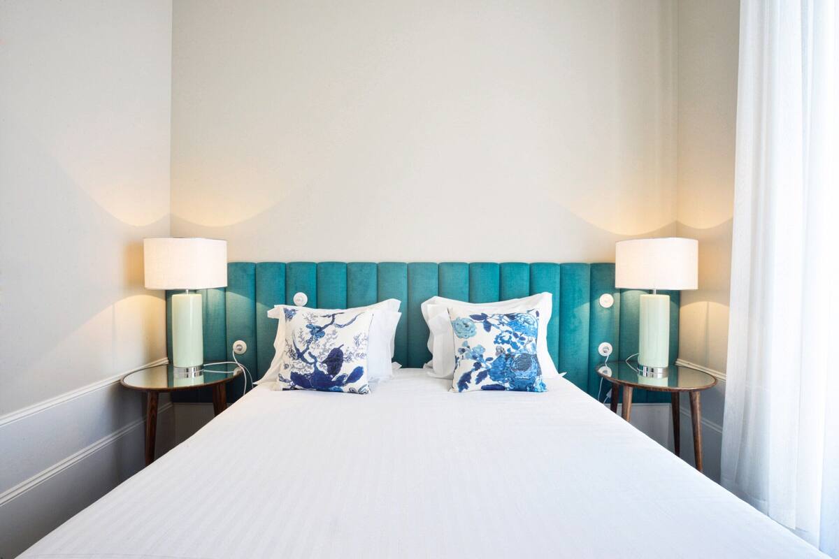 Appartement Luxe, 2 chambres | 14 chambres, fer et planche à repasser