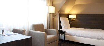 Enjoy Nature & Comfort at This Soest Hotel Close to Amersfoort Zoo & City