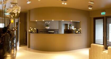 Modern Hotel Near Forest, Zoo & Amersfoort—Ideal for All Travelers