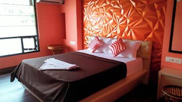 Deluxe Double Room, City View | Desk, free WiFi