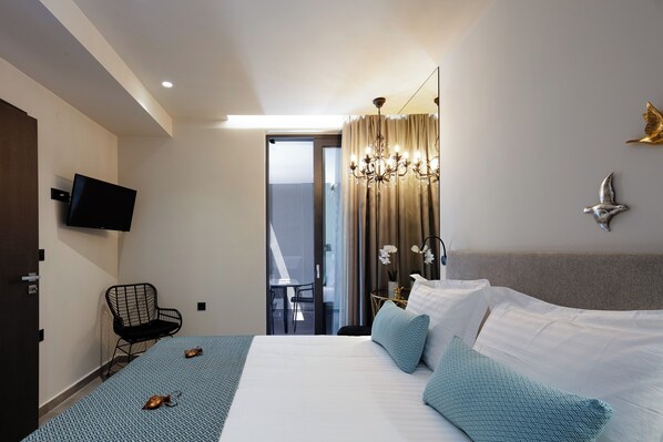 2 chambres, fer et planche à repasser, Wi-Fi gratuit, draps fournis