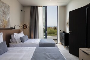 6 bedrooms, iron/ironing board, free WiFi, bed sheets
