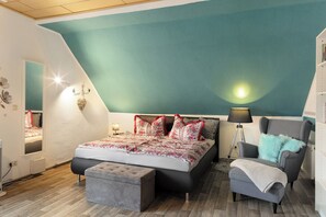 3 Schlafzimmer, Bügeleisen/Bügelbrett, WLAN, Bettwäsche