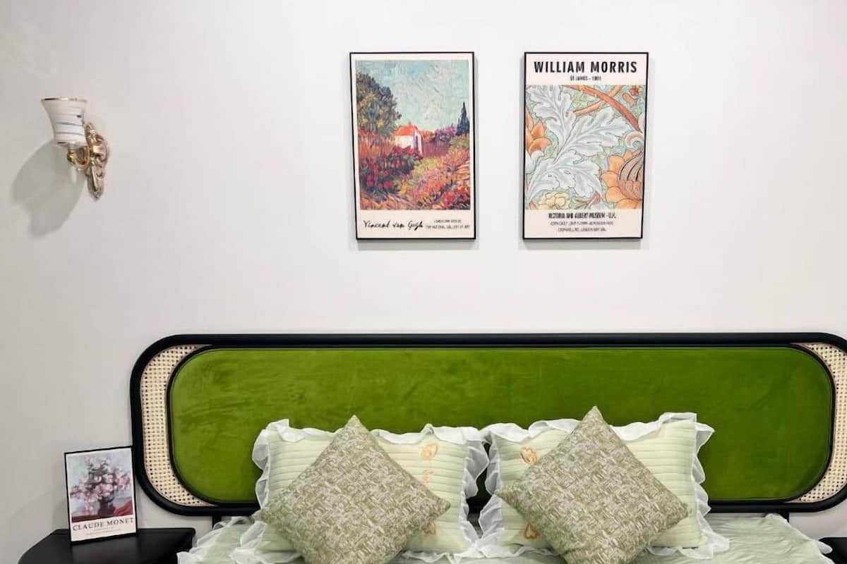 Studio Standard | Minibar, skrivbord, ljudisolering och gratis wi-fi