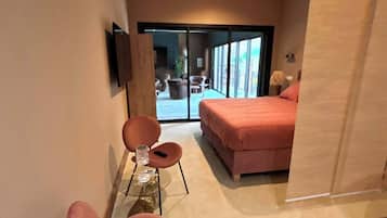 1 bedroom, WiFi, bed sheets