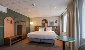 1 quarto, Wi-Fi de cortesia, roupa de cama