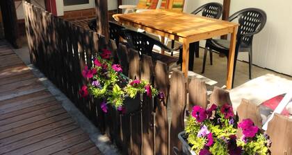 Ferienhaus 'Haus Im Grünen' mit privater Terrasse, Gemeinschaftsgarten und Wi-Fi