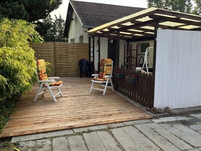 Holiday Home 'Haus Im Grünen' with Private Terrace, Shared Garden and Wi-Fi