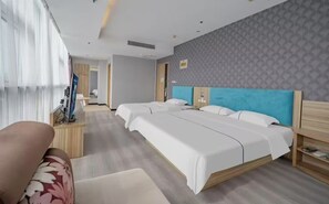 Family Triple Room | Blackout drapes, iron/ironing board, free WiFi - Junjue hotel (Shijiazhuang)