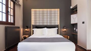 1 habitación, tabla de planchar con plancha, wifi y ropa de cama