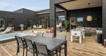 Amazing home in Ebeltoft with sauna