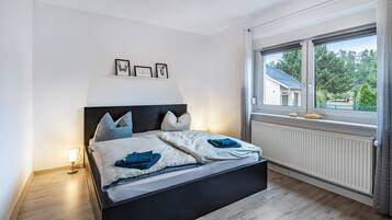 2 Schlafzimmer, Bügeleisen/Bügelbrett, WLAN, Bettwäsche