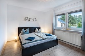 2 Schlafzimmer, Bettwäsche