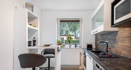 Apartment 'Kleine Auszeit' with Private Terrace and Private Garden