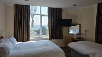 1 bedroom, desk, iron/ironing board, free WiFi