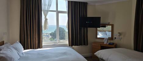 1 bedroom, iron/ironing board, Internet