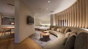 Design Room | Down comforters, free WiFi, bed sheets