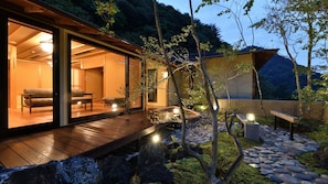 Deluxe Suite | Balcony view