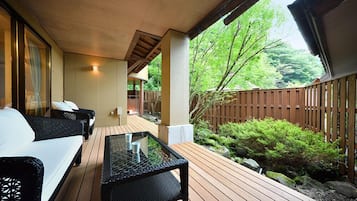 Classic Room | Balcony view