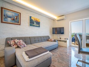 Living area - Apartment Mladen by Interhome (Crikvenica)