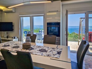 Dining - Apartment Mladen by Interhome (Crikvenica)