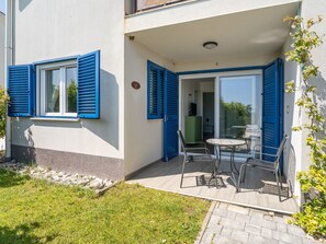 Outdoor dining - Apartment Terra by Interhome (Krk/Krk)