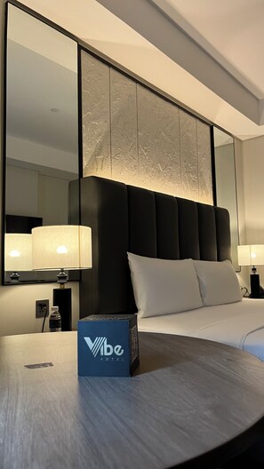 Executive Room | Free WiFi, bed sheets - Vibe Hotel Alabang (Muntinlupa)