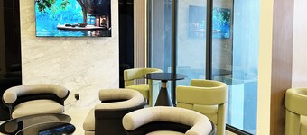 Vibe Hotel Alabang