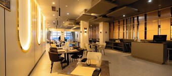 Vibe Hotel Alabang
