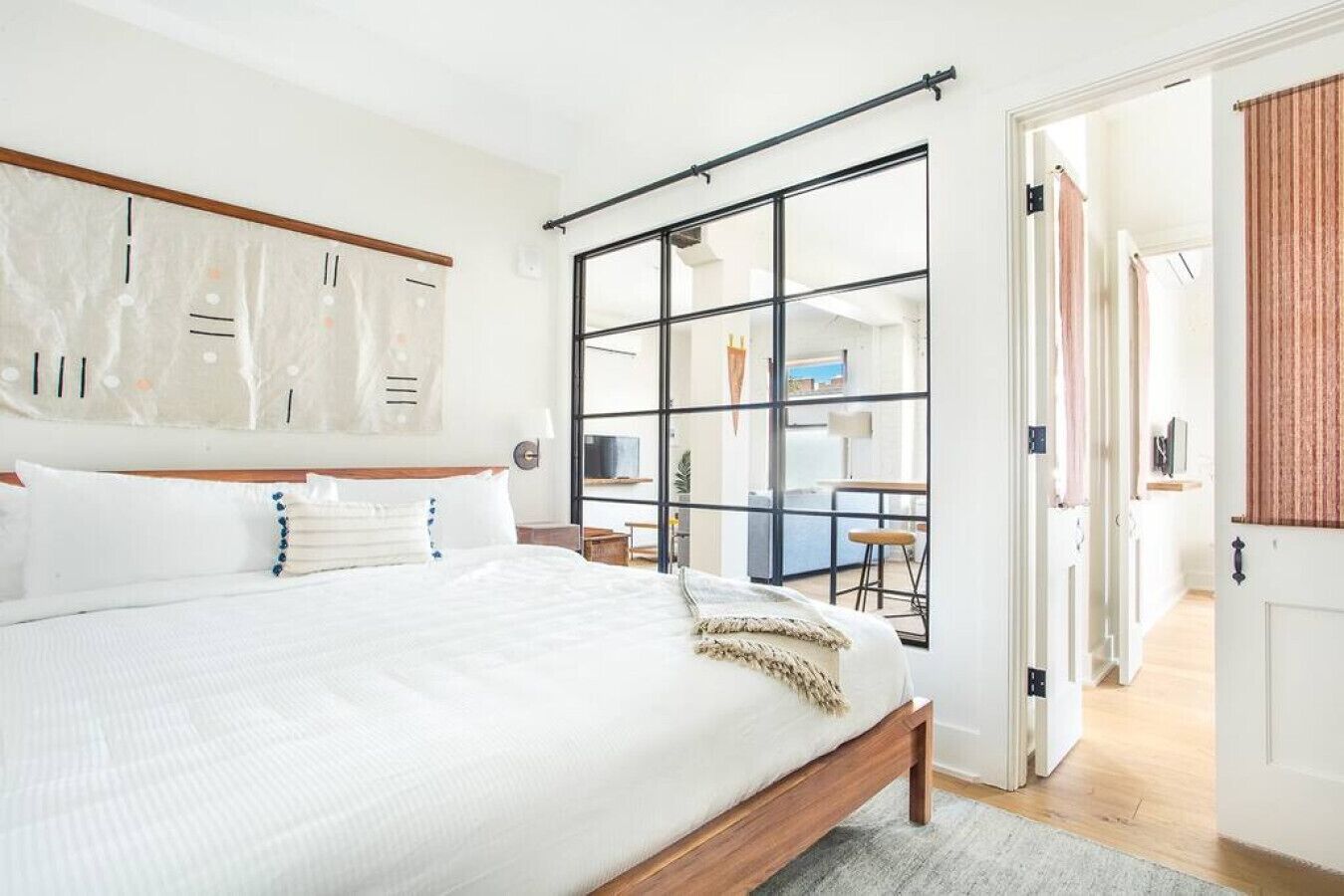 2 soverom, strykejern/-brett, wi-fi (inkludert) og sengetøy