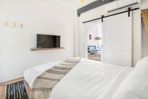1 bedroom, iron/ironing board, free WiFi, bed sheets
