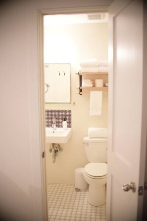 ヘアドライヤー、タオル