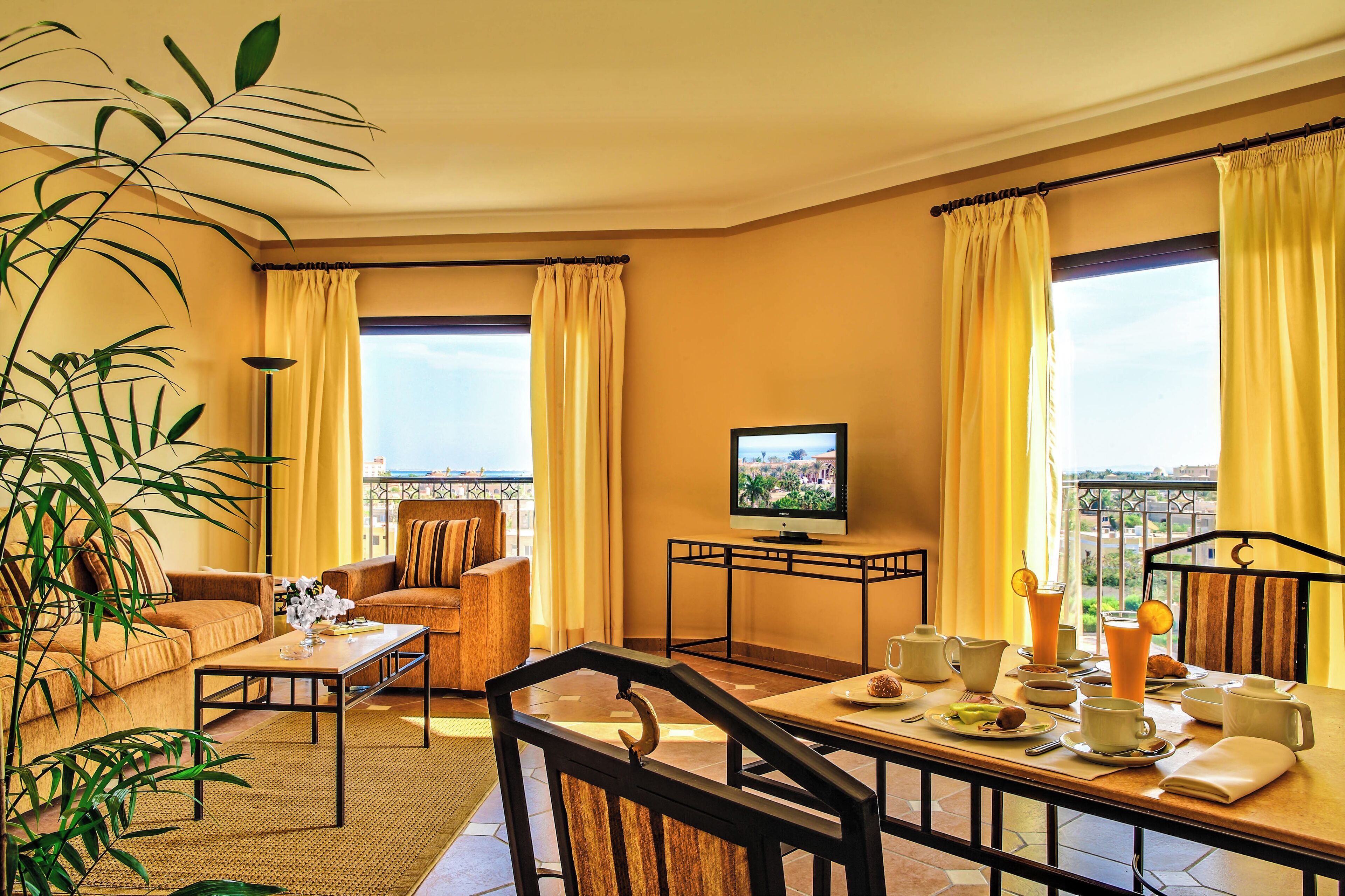 Sunny Retreat! 4 Family-friendly Units With Outdoor Pool And Balcony - Hurghada