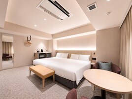 Decoración personalizada, muebles diferentes y wifi gratis 