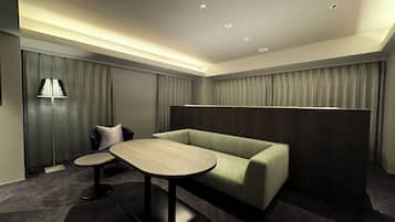 Deluxe King Studio | Free WiFi