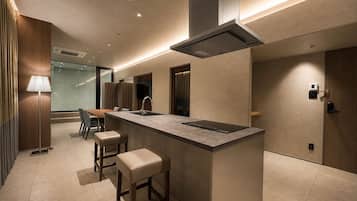 Presidential Suite | Private kitchen