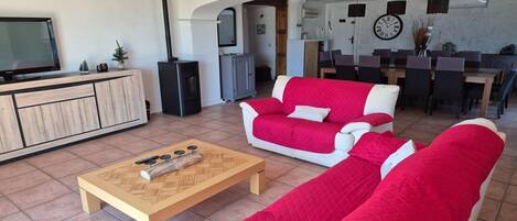 Smart TV, fireplace, foosball