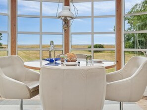 Dining - "Catalin" - 50m from the sea by Interhome (Sjællands Odde)