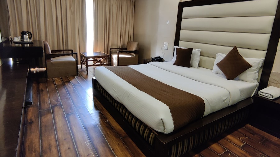 Hotel Landmark Chandigarh
