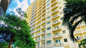 Exterior - Paradise Staycation At South! (Las Pinas City)