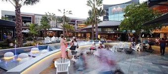 Sunnybank Hills Spacious 5BR Home for Families