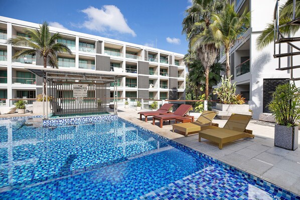 Outdoor pool