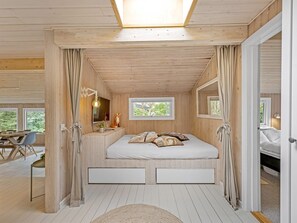 3 bedrooms, internet