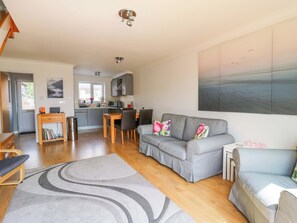 Living area - Kingsmere (Norwich)