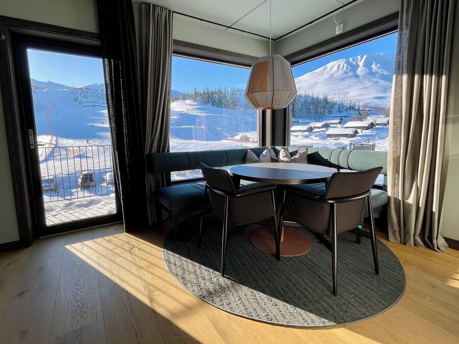 Family Room Mountain View | Free WiFi, bed sheets