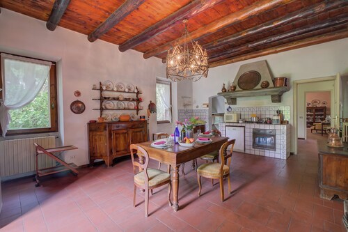 Villa Fiora Tra Le Colline E Il Lago