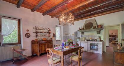 Villa Fiora Tra Le Colline E Il Lago