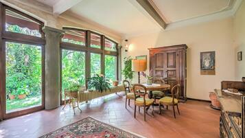 Vila Standar, beberapa kamar, 2 kamar mandi (Villa Fiora Tra Le Colline E Il Lago) | Interior