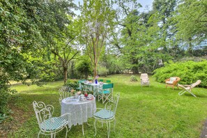 標準別墅, 多間臥室, 2 間浴室 (Villa Fiora Tra Le Colline E Il Lago) | 室外用餐